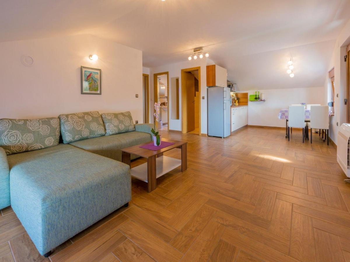 Apartments Sobol Цриквеница Экстерьер фото